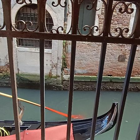 Ca Del Gambero Canal View 威尼斯 外观 照片